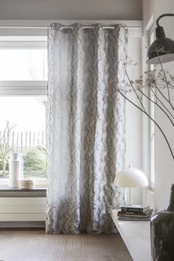 Ösenschal Moiré Blickdicht Wellen Hellgrau 199050 -Fashion Home Wallpaper Store oesenschal Moire blickdicht Wellen hellgrau 1990 6